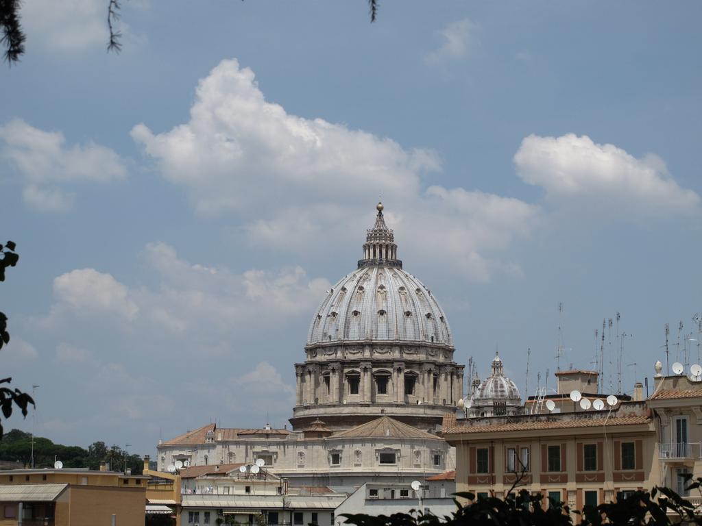 Ferrari Al Vaticano ローマ エクステリア 写真